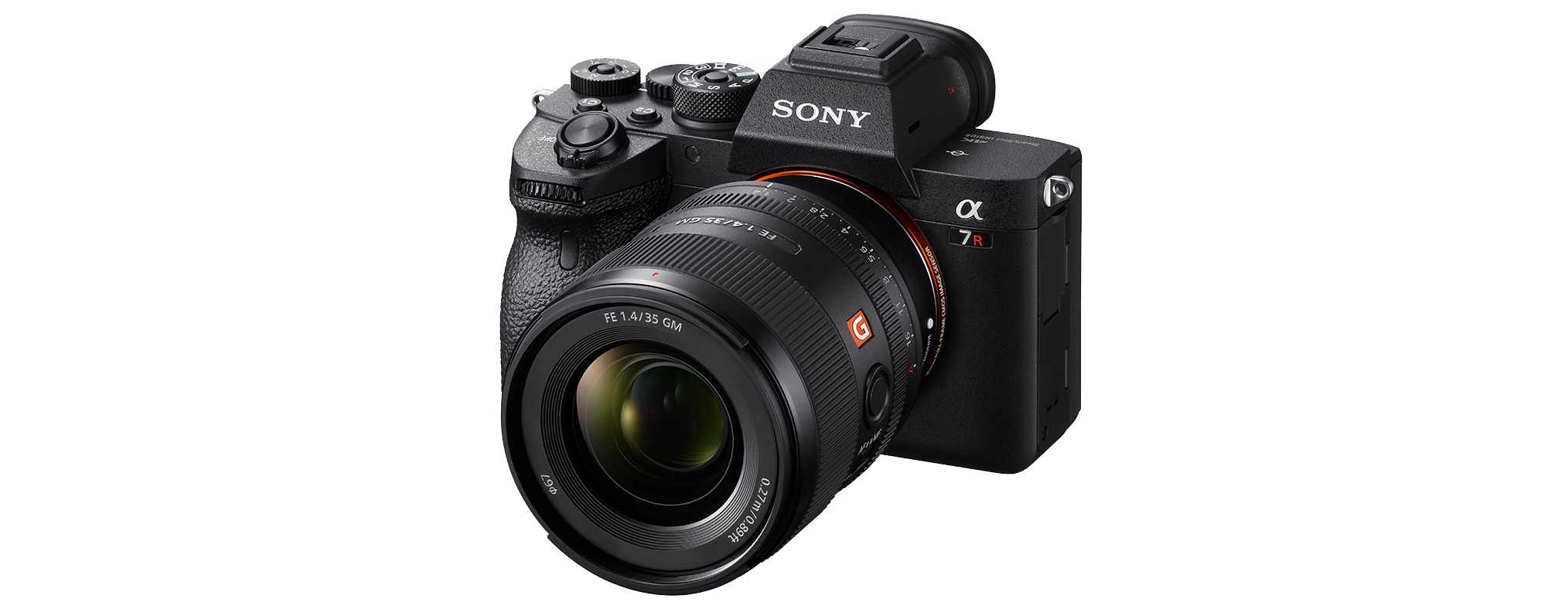Schwarze Sony Alpha Kamera mit Objektiv auf schwarzem Hintergrund.