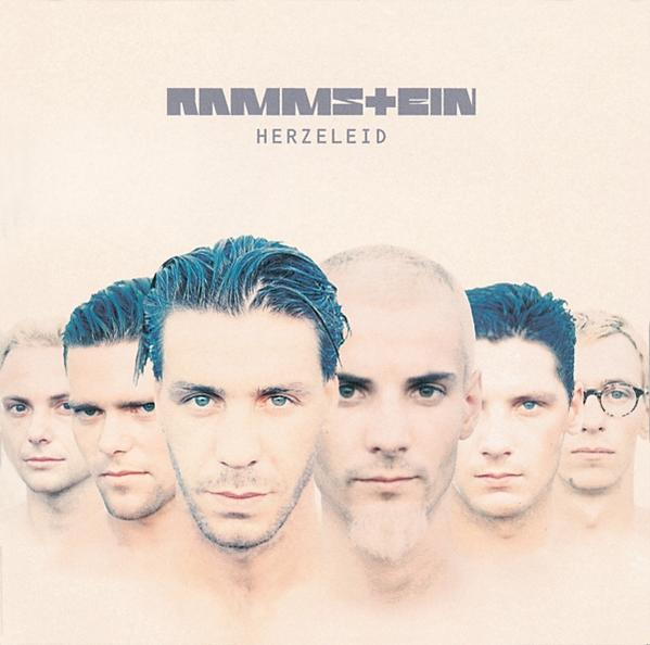 Albumhoes voor Rammstein's 'Herzeleid'. Toont zes mannengezichten op een rij.