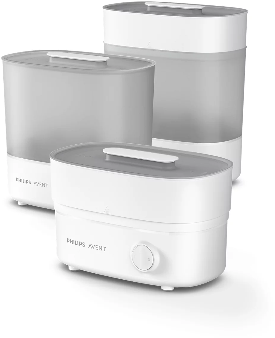 Három fehér Philips Avent sterilizáló fehér háttéren.