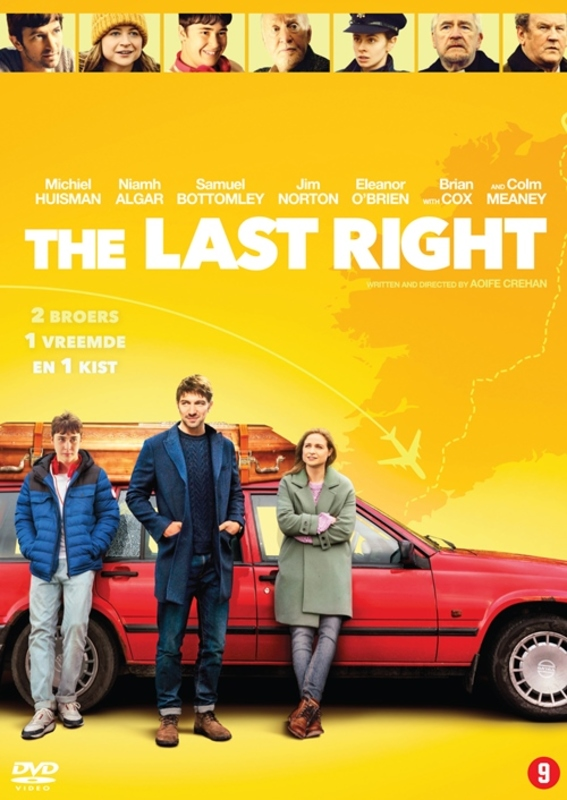 Filmposter met acteurs en titel. Een rode auto en een gele achtergrond.
