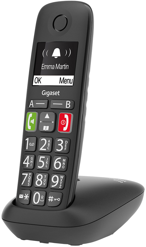 Fekete Gigaset telefon képernyővel, gombokkal és alappal fehér háttéren.