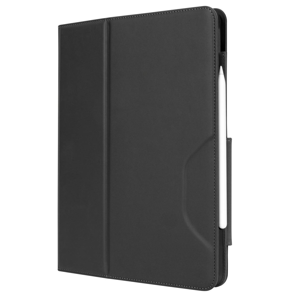 Funda de tableta negra, cerrada, con un lápiz óptico blanco en un bolsillo lateral.