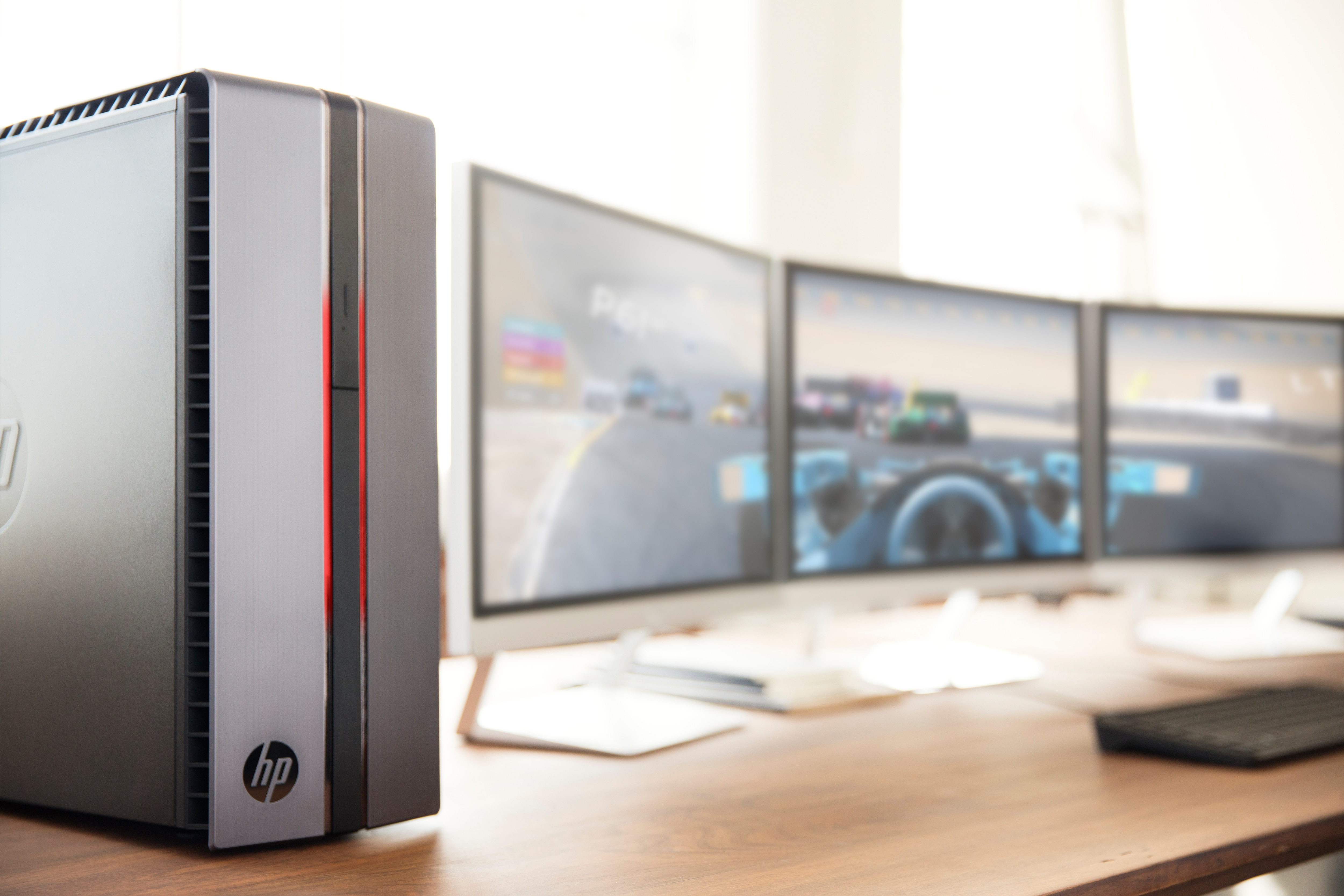 HP E1L10AA Pavilion 23tm 23" 7ms DVI + HDMI Full HD IPS Dokunmatik LED Monitör