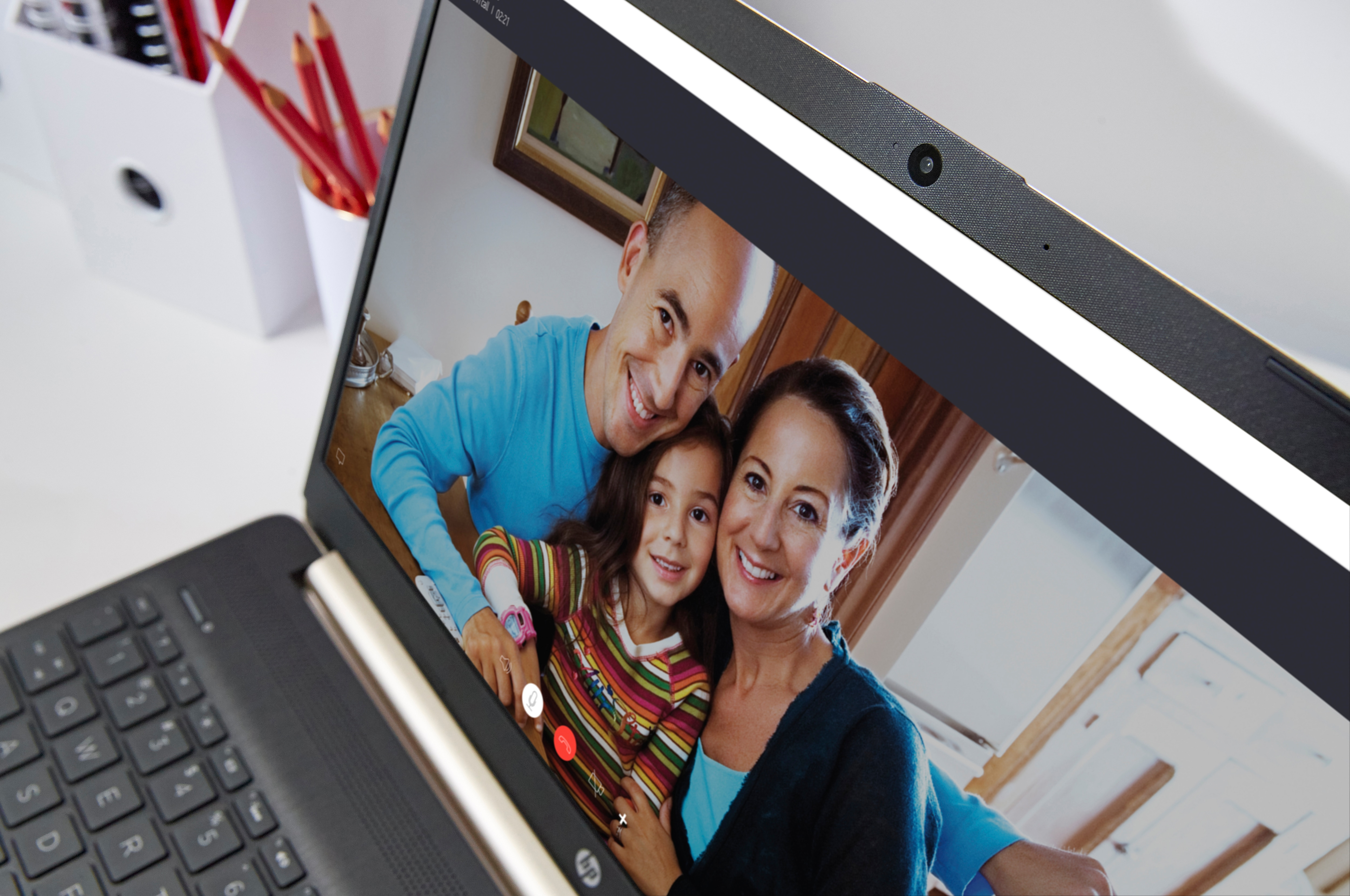 HP 8KK57EA/i7-8565U/8GB RAM/512GB SSD/MX250-4GB/15.6'' FHD/W10/Gri