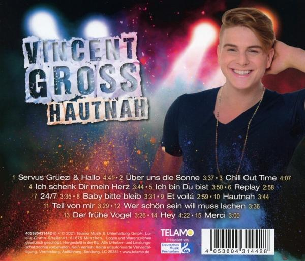 Albumcover mit lächelndem, blonden Mann. Der Albumtitel lautet „HAUTNAH“.