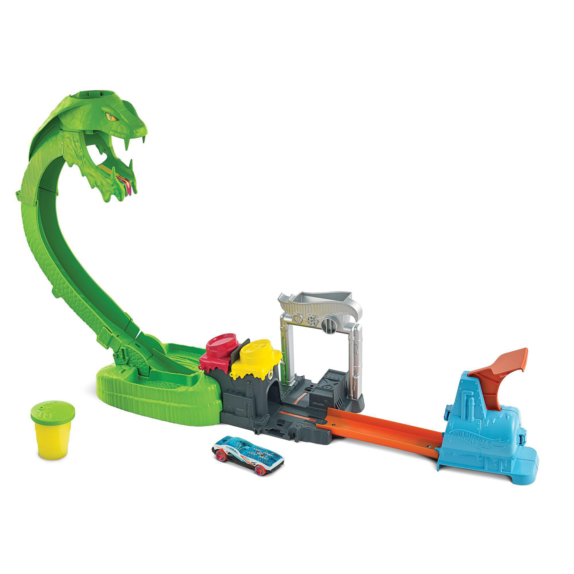 Ein Hot-Wheels-Streckenset. Es zeigt einen grünen Schlangenkopf, ein Auto und verschiedene Streckenteile, alles auf weißem Hintergrund.