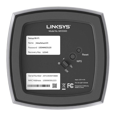 Vue inférieure du routeur Linksys MX5300 avec étiquettes, boutons et entrée d'alimentation.