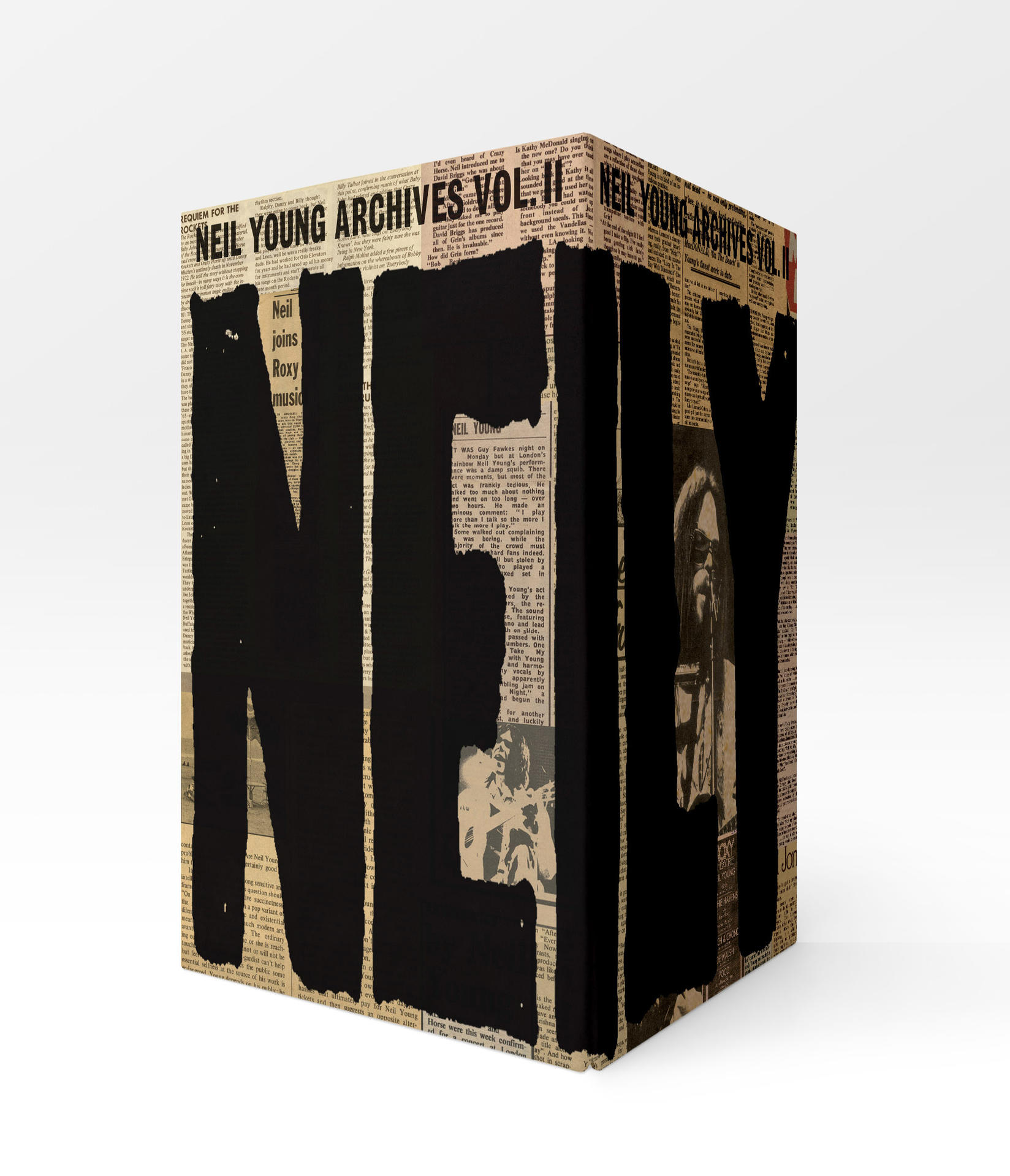 Eine Schachtel Neil Young Archives Vol. II. Der Titel steht in großen schwarzen Buchstaben.
