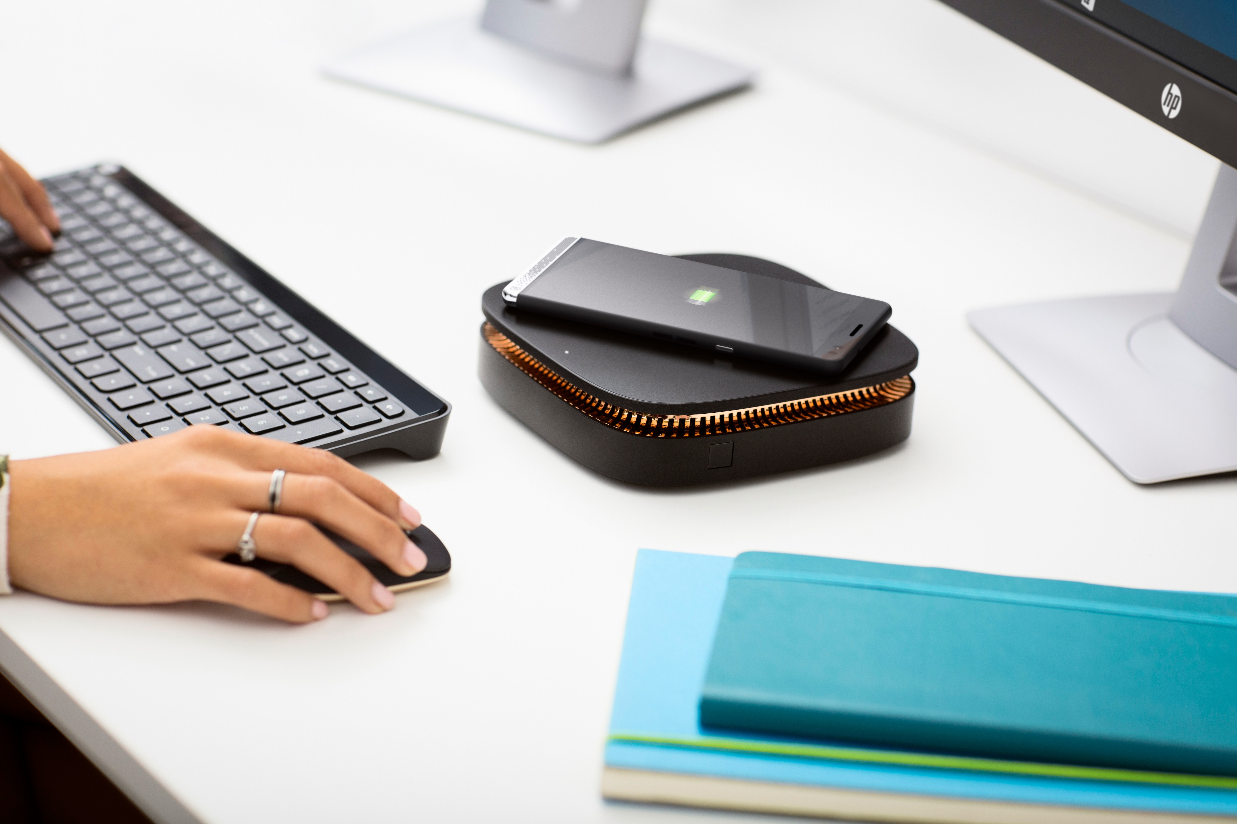 HP - B2B Elite Slice - Intel® Core™ i5 i5-7500T - 8 GB - 256 GB