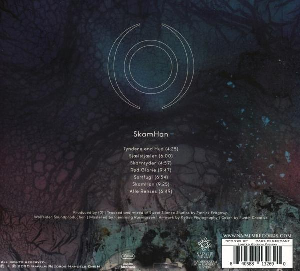 Rückseite einer CD, dunkelblau mit weißem Text und einem kreisförmigen Design.