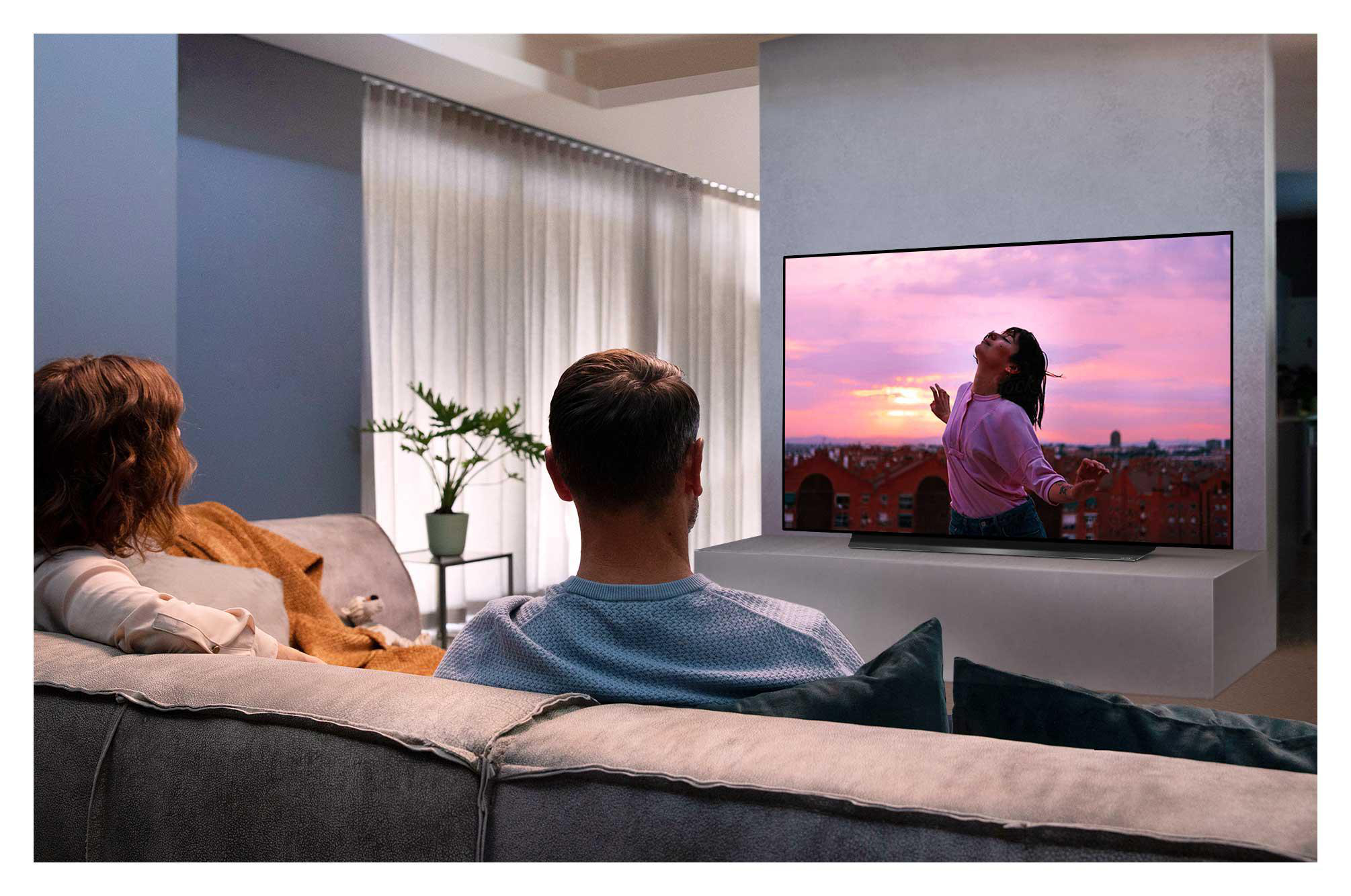 LG OLED77CX6LA OLED TV (Flat, 77 Zoll / 195 cm, UHD 4K, SMART TV, webOS 5.0 mit LG ThinQ)