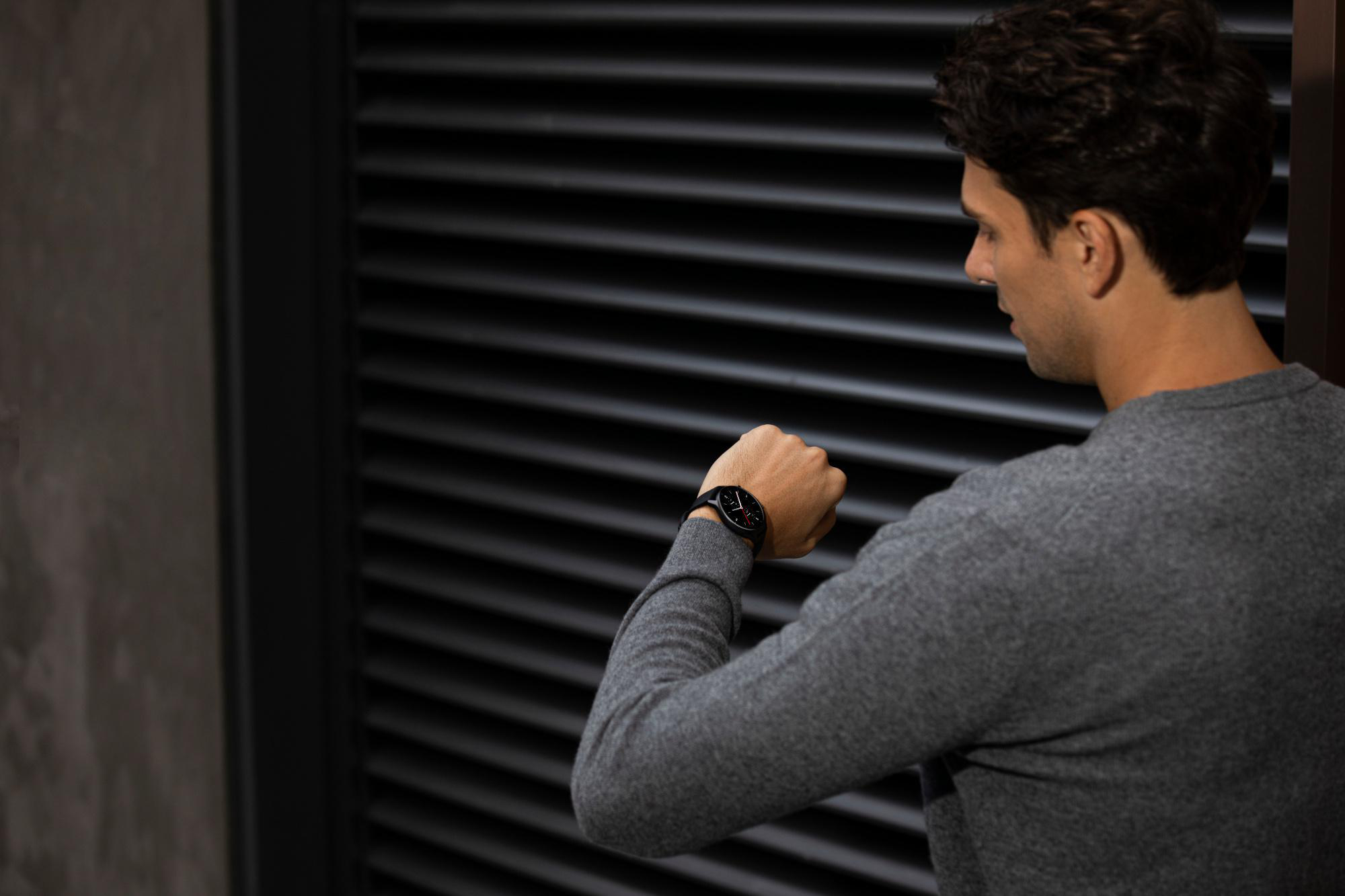 AMAZFIT GTR 2E, Smartwatch, 75 mm + 100 mm, Obsidian Black