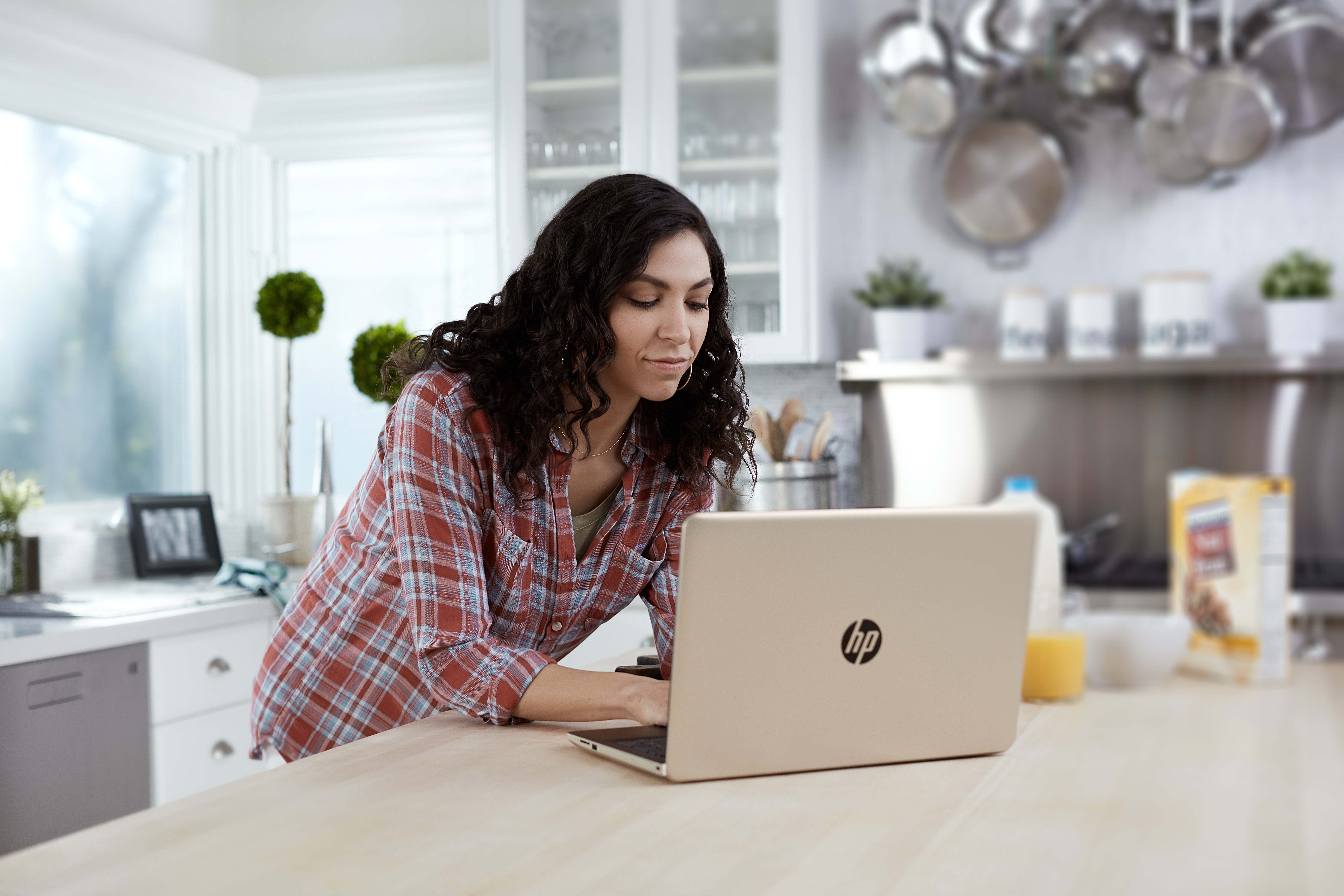 HP 15-bs571ng - 15,6 Zoll - Intel® Pentium® N3710 - 4 GB - 1 TB - Intel® HD 405 - Windows 10 Home (64 Bit)