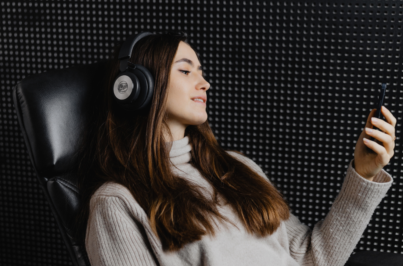 BANG&OLUFSEN H4 2nd Gen RAF Camora, Over-ear Kopfhörer Bluetooth Black Anthracite