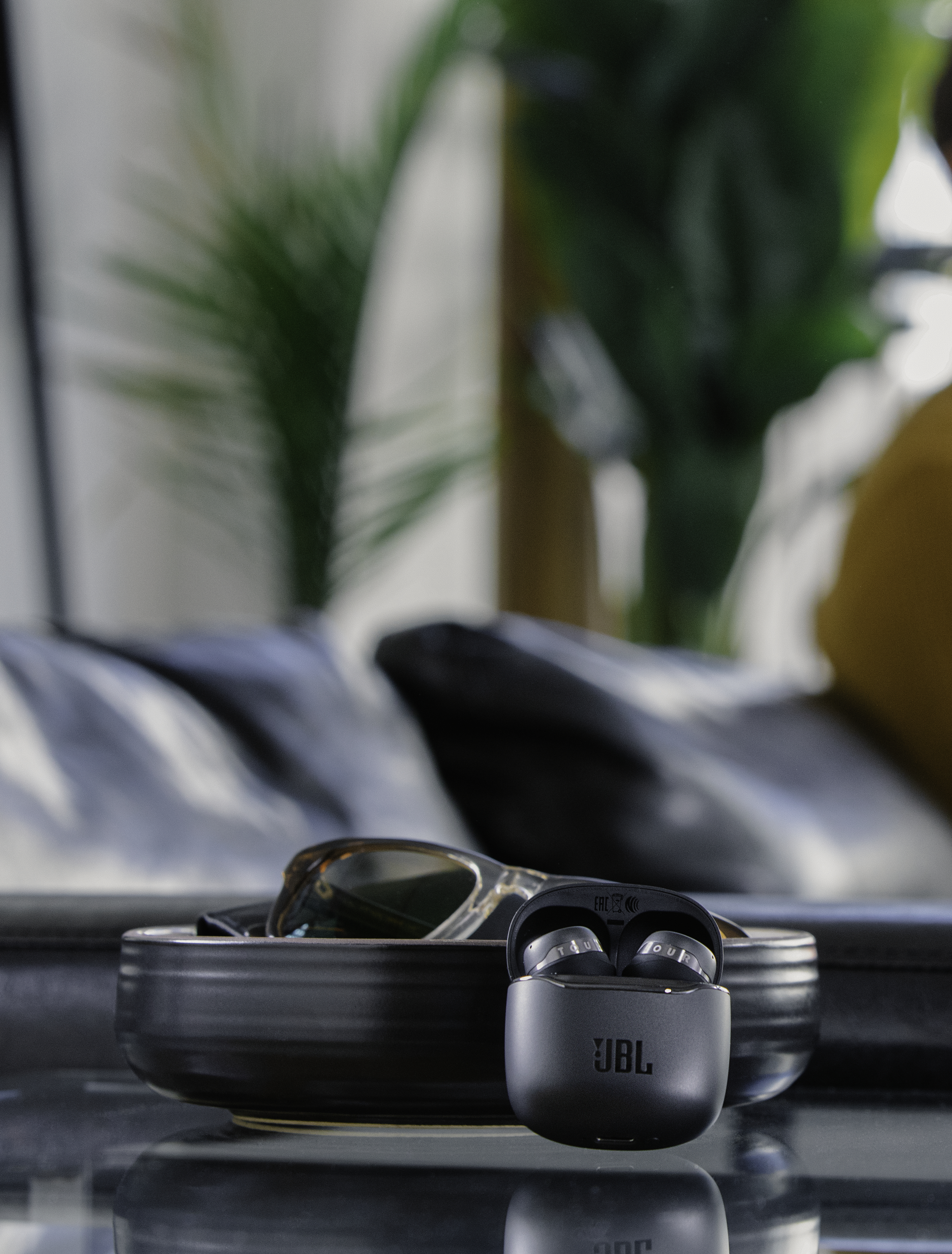JBL Tour Pro +, In-ear Kopfhörer Bluetooth Schwarz