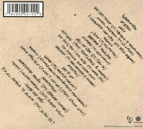 Albumcover mit handschriftlichem Text. Der Text listet Songtitel und Credits in kreisförmigem Muster auf.
