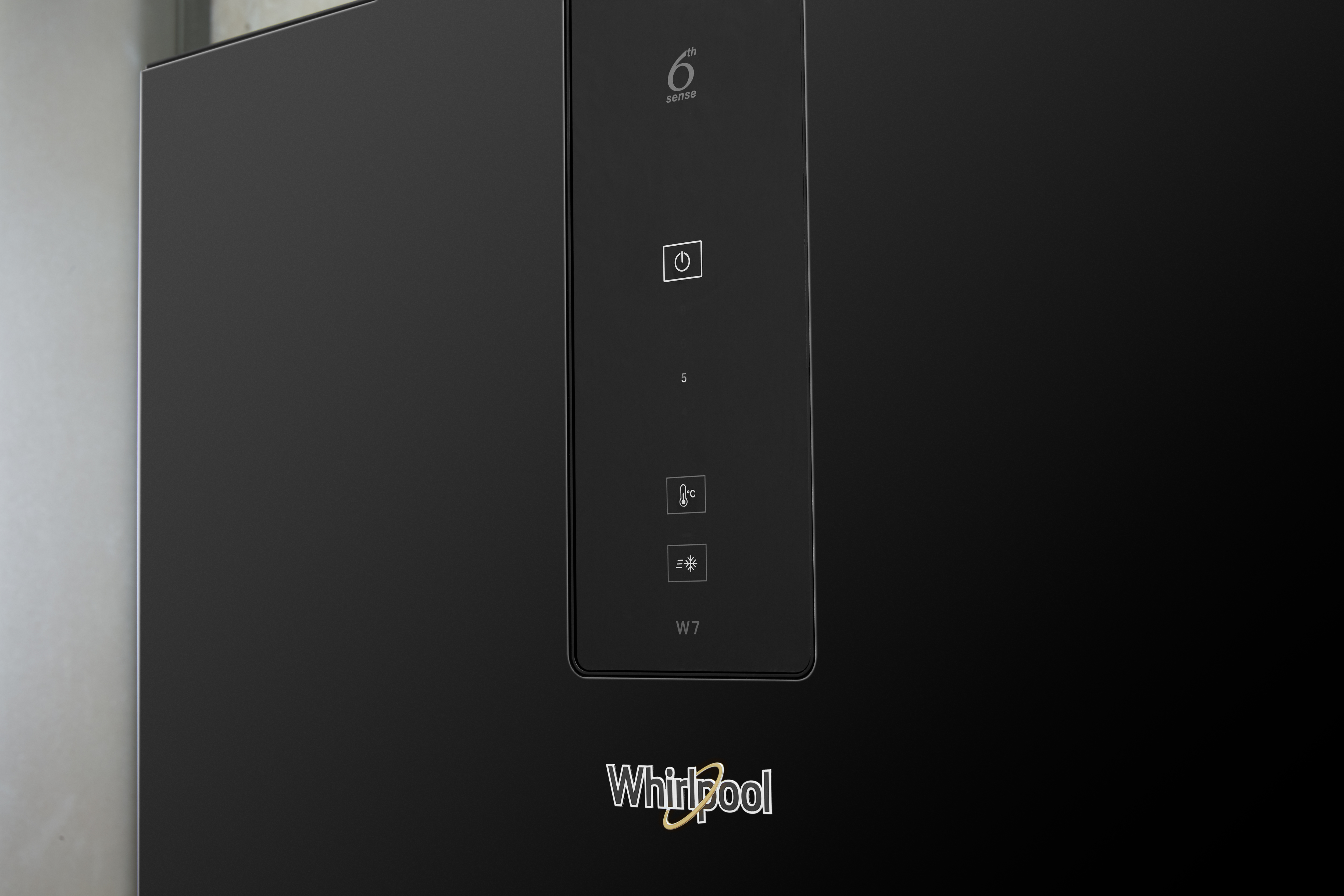 WHIRLPOOL W7 821O K No Frost kombinált hűtőszekrény