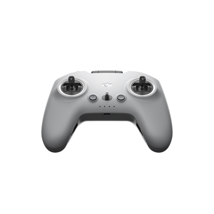 Controlador de dron gris con dos joysticks, botones y un logotipo, aislado sobre fondo gris.