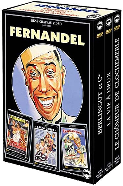 Coffret DVD avec l'image d'un homme souriant et trois DVD avec des couvertures.