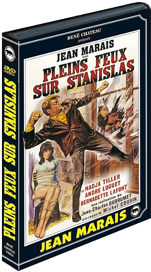 DVD-hoes voor 'Pleins Feux sur Stanislas'. Man vecht, vrouw vastgebonden. Franse tekst.