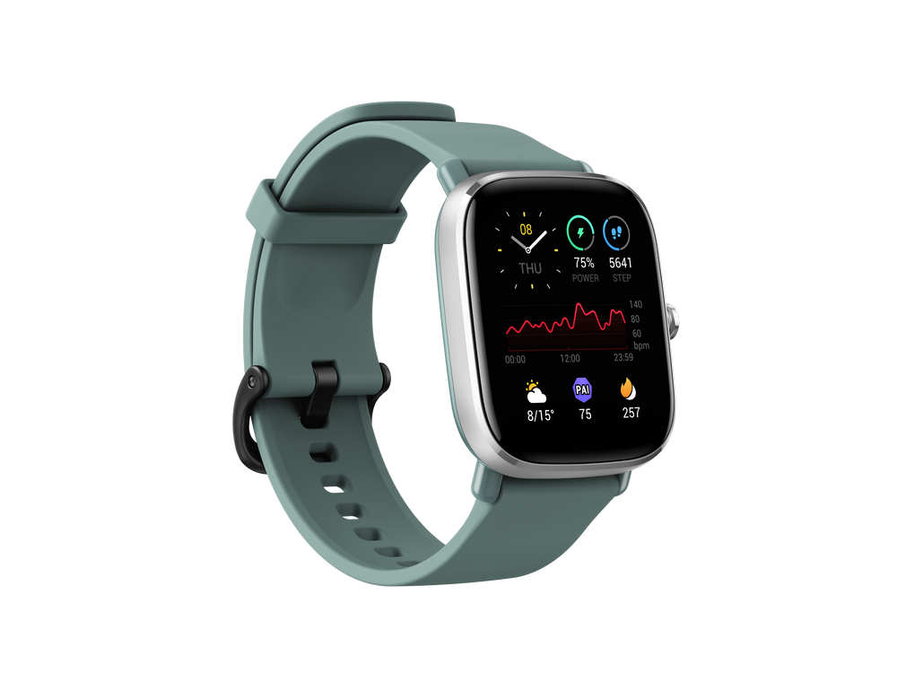 Un reloj inteligente con correa verde muestra la hora, la energía, los pasos y datos de salud.
