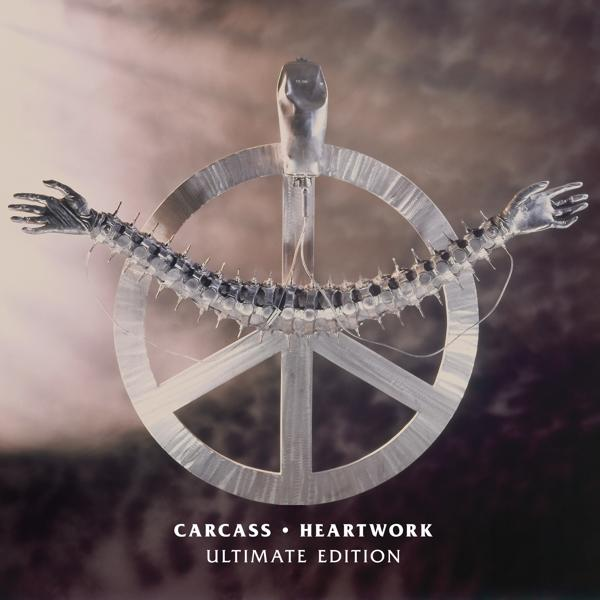 Albumcover mit einem metallenen Friedenszeichen mit Wirbelsäule und Händen, Text: CARCASS • HEARTWORK.