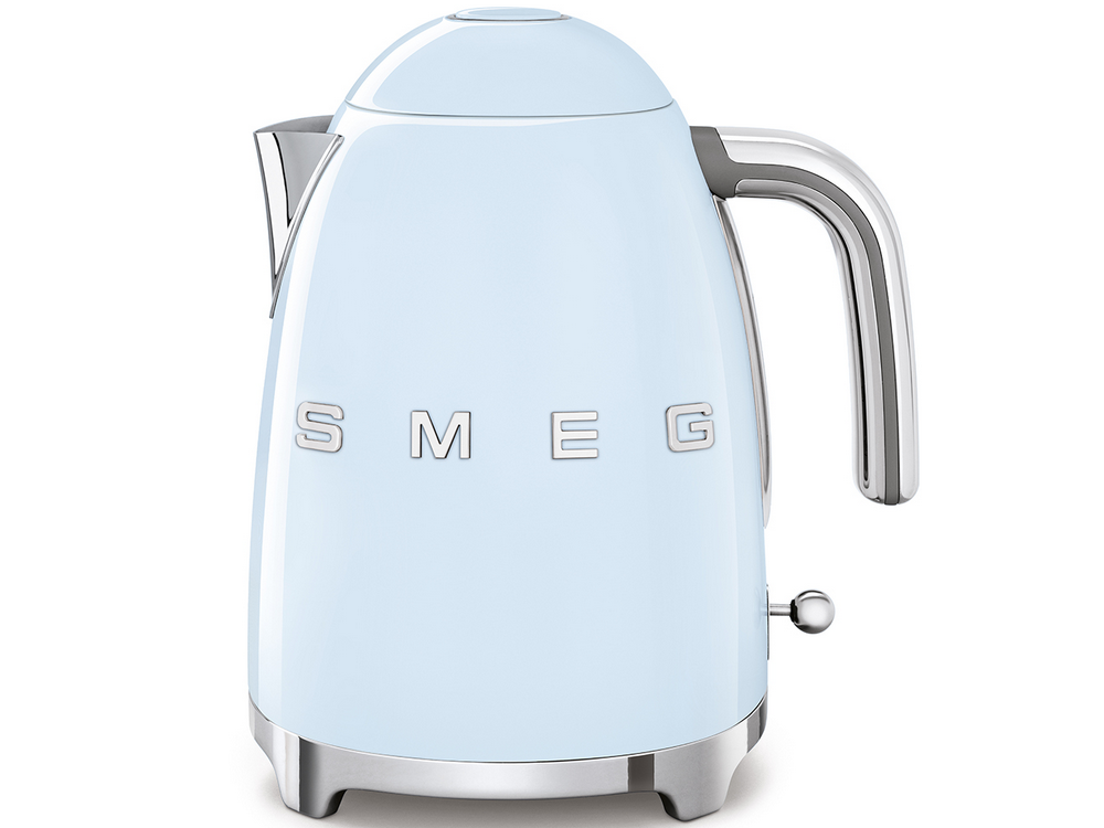 Hervidor de agua - Smeg KLF03PBEU, 1.7 l, Retro, 2400 W, Con cable, Acero inoxidable, Rotación 360º, Azul