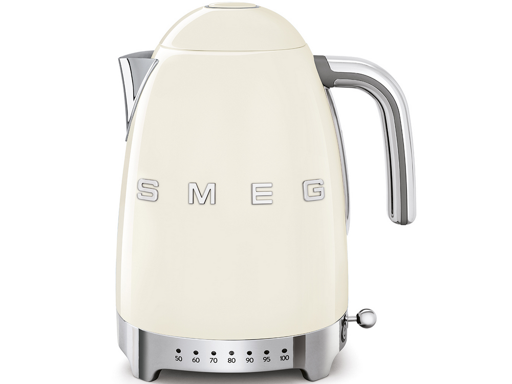 Hervidor de agua - Smeg KLF04CREU, 1.7 l, Retro, 2400 W, Con cable, Acero inoxidable, Rotación 360º, Crema