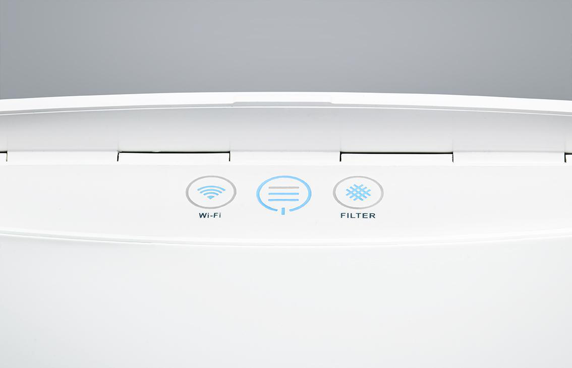 Weißes Gerät mit WLAN-, Menü- und Filtersymbolen. Die Oberseite des Geräts ist sichtbar.