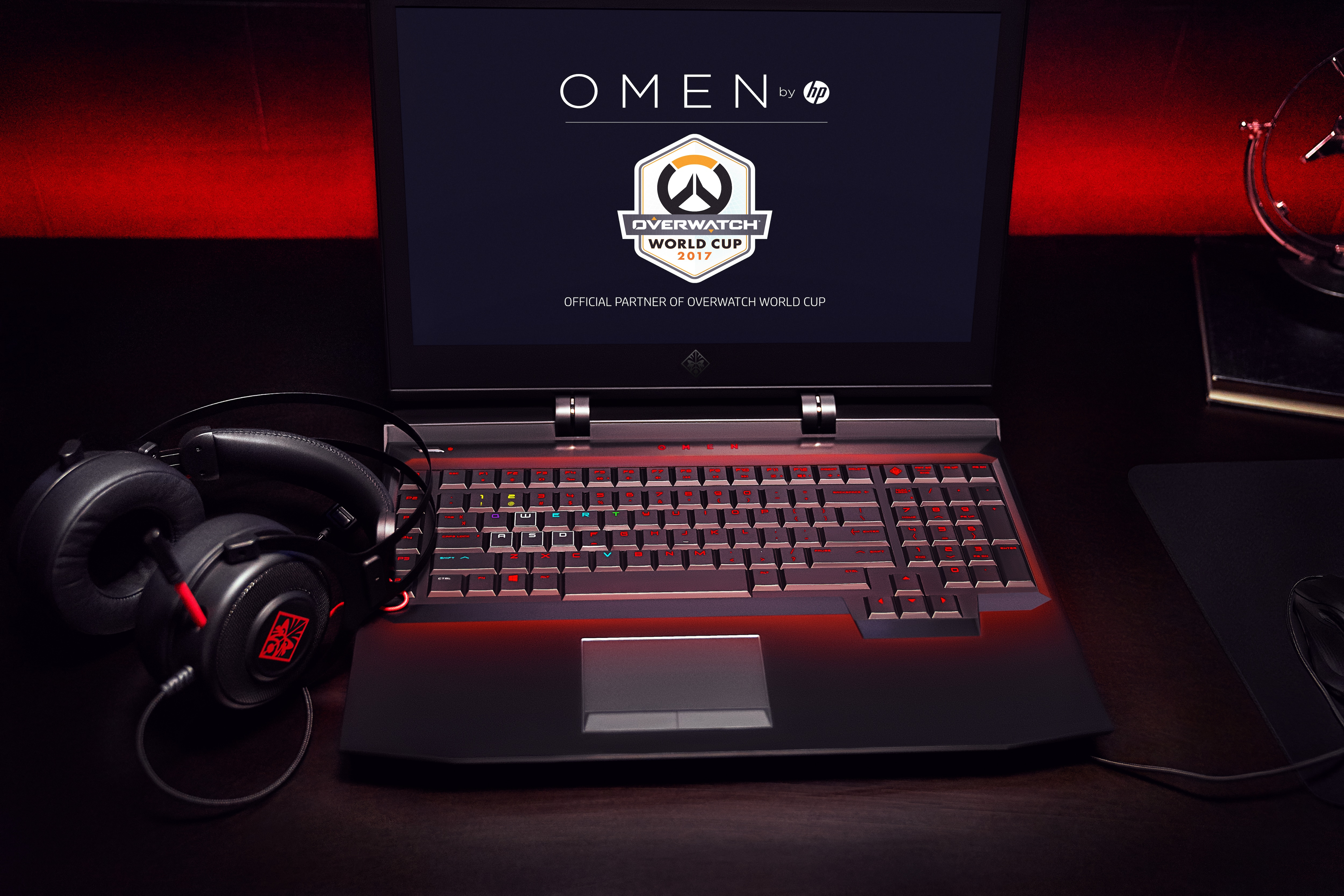 HP 2PJ71EA Omen X i7-7820HK 32GB 1TB+512 SSD Win10 Gaming Laptop Siyah