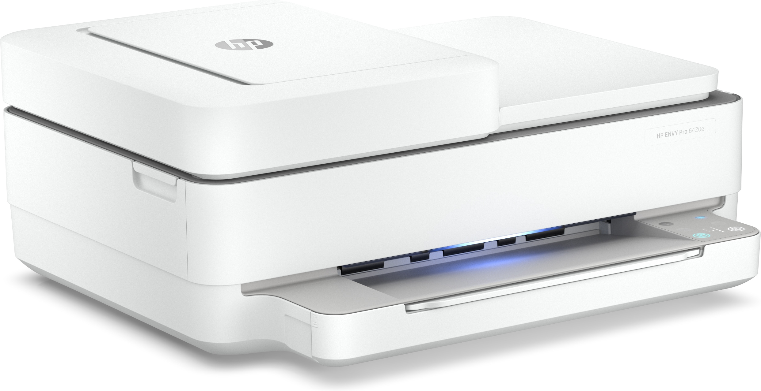 Witte HP Envy-printer met een scanner en een open papierlade.