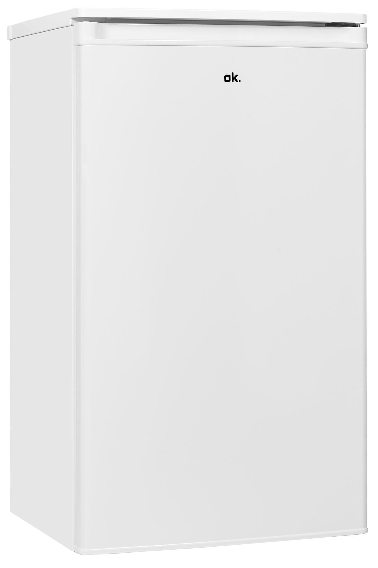 Weißer Minikühlschrank mit 'ok.' Logo. Einfache weiße Tür. Minimales Design, kastenförmig.