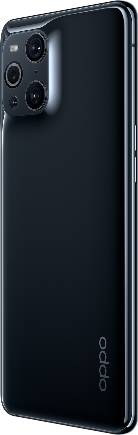 Smartphone Oppo negro con tres cámaras traseras, visto lateralmente, sobre fondo blanco.