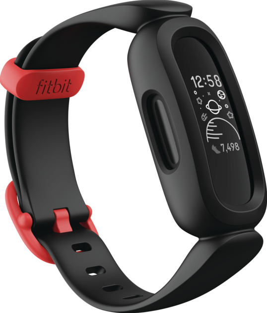 Een zwarte Fitbit-horloge met een rode band. Het scherm toont tijd en activiteitgegevens.