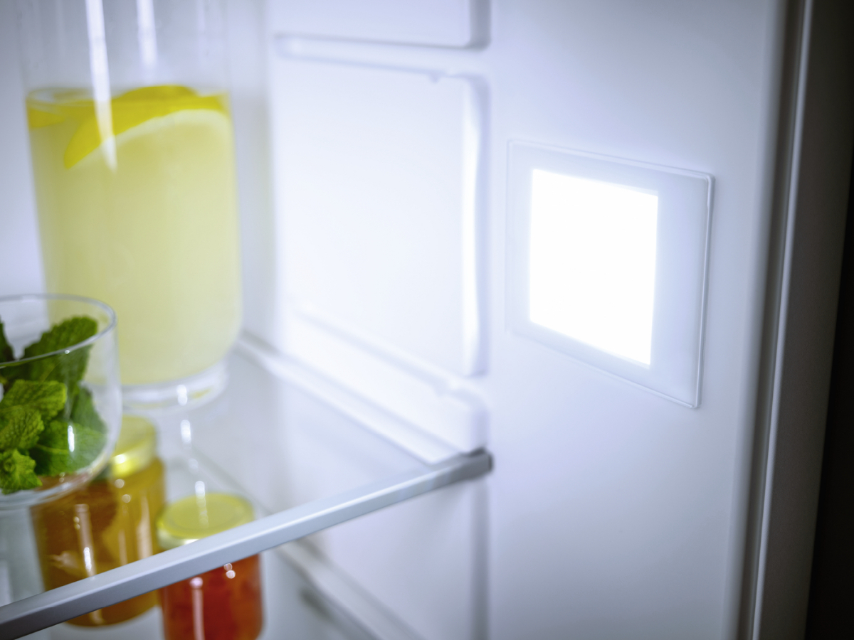 MIELE K 7103 F Selection Kühlschrank (144 l, F, 874 mm hoch, Weiß)