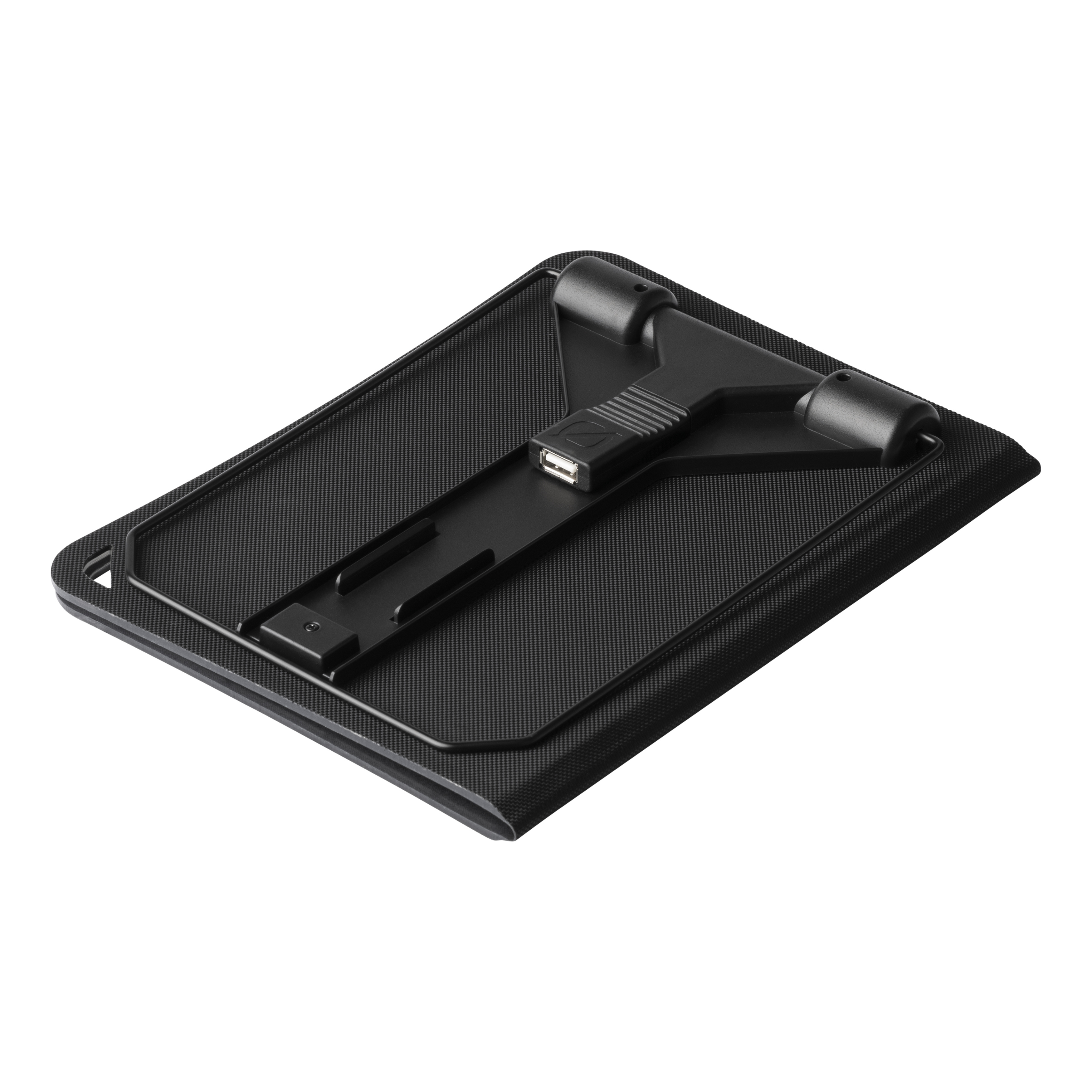 Schwarzer Laptop-Ständer mit USB-Anschluss. Er ist zusammengeklappt. Weißer Hintergrund.