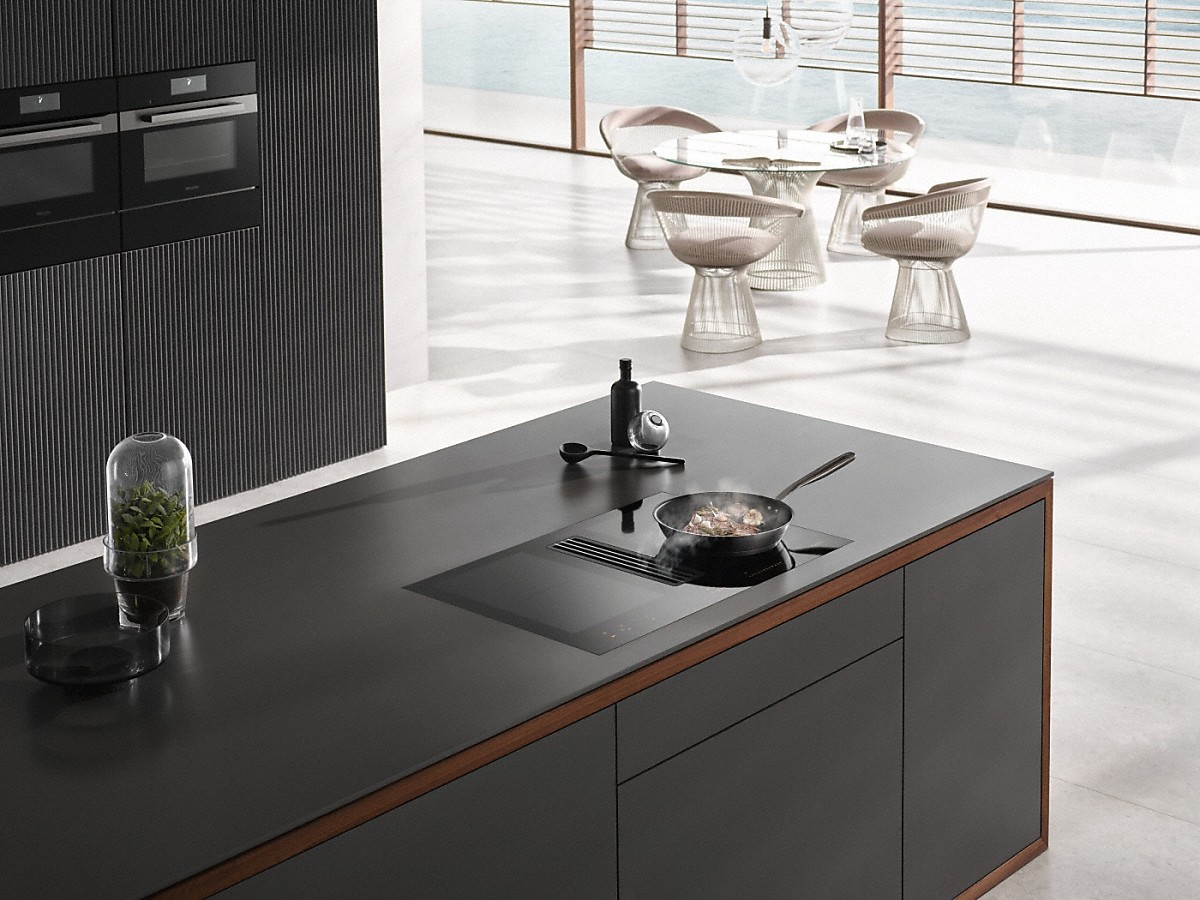 MIELE KMDA 7634 FL Induktionskochfeld mit integriertem Wrasenabzug (800 mm breit, 520 mm tief, Glaskeramik, Induktionskochfeld, EEK: A++)