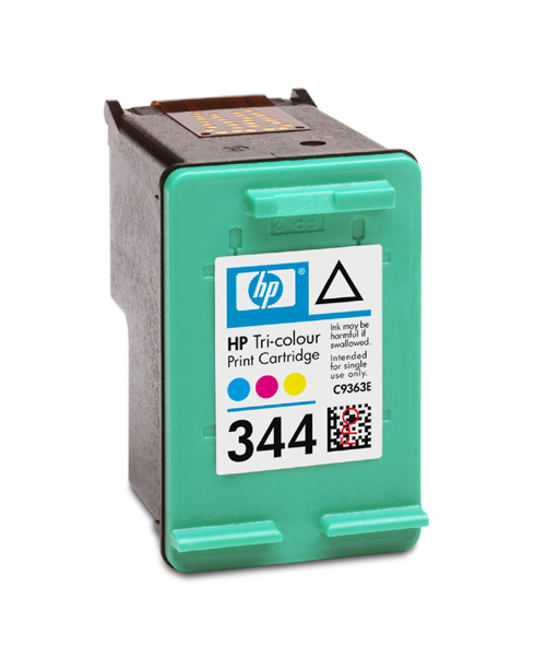 Eine HP 344 Tri-Color-Druckpatrone. Sie hat eine grüne Vorderseite, eine schwarze Oberseite und ein weißes Etikett.