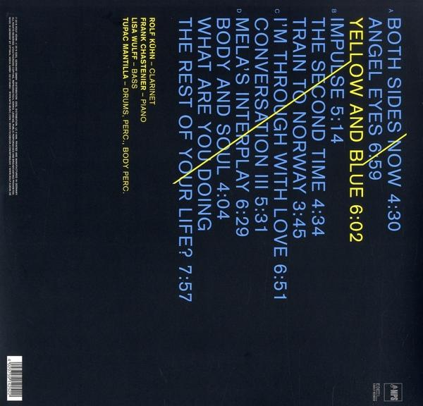 Albumcover mit Songtiteln. Das Cover ist dunkel gefärbt mit Namen von Künstlern und Songs darauf.