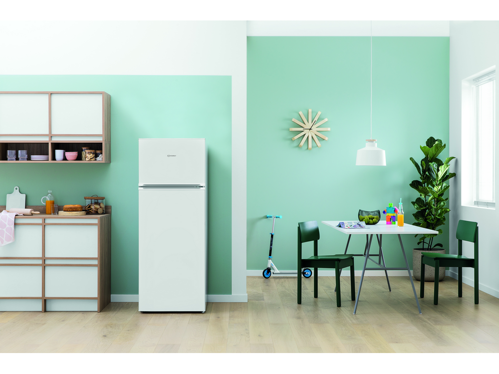 Frigorífico dos puertas - Indesit I55TM 4110 W 1, 212 l, Cíclico, Control mecánico, 41 dB, 144 cm, Blanco