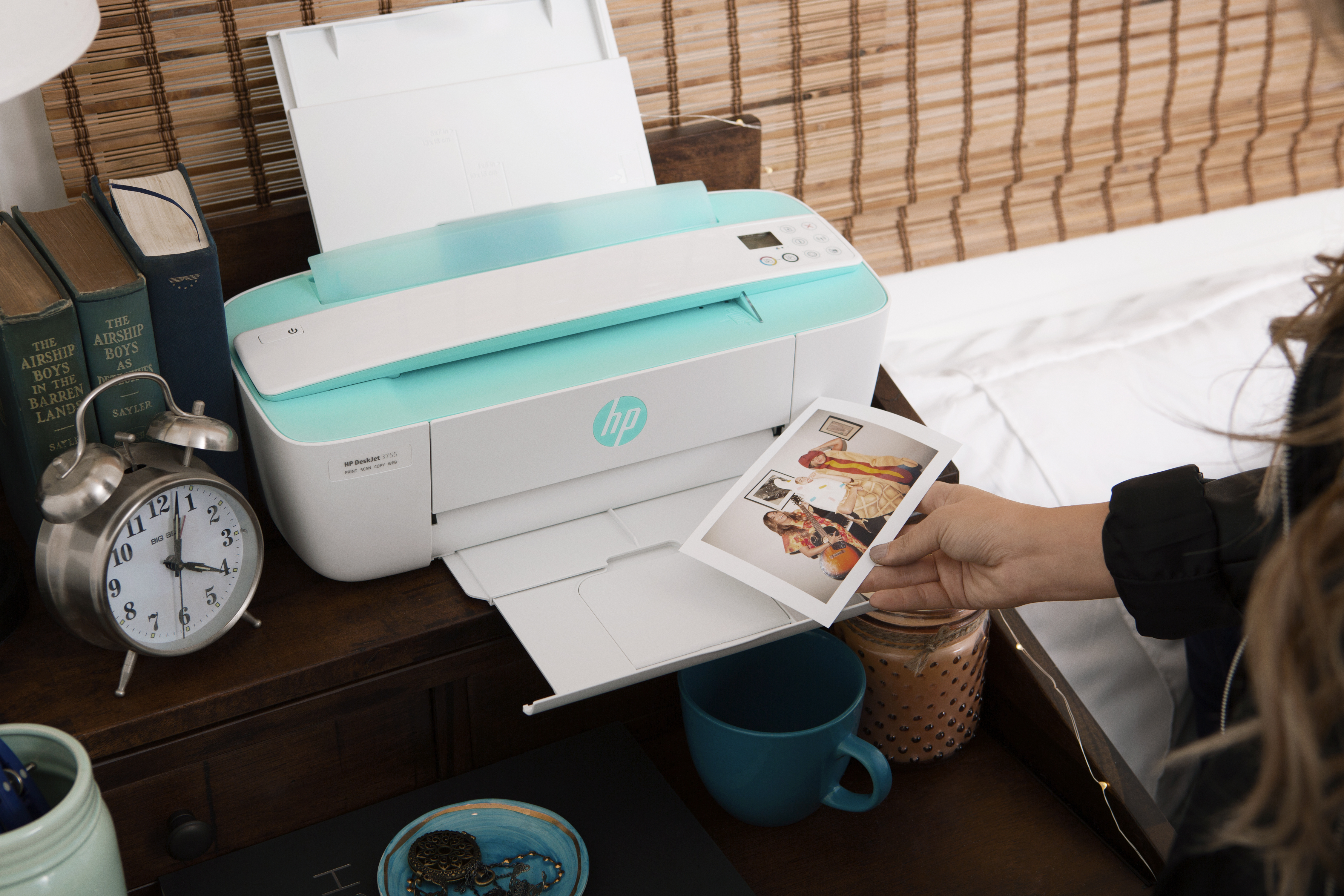 Impresora multifunción - HP Deskjet 3764, Color, 19 ppm, WiFi, USB, Compatible con HP Instant Ink