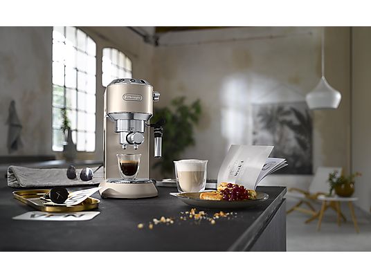 De'Longhi EC785.BG Dedica Metallics Beige