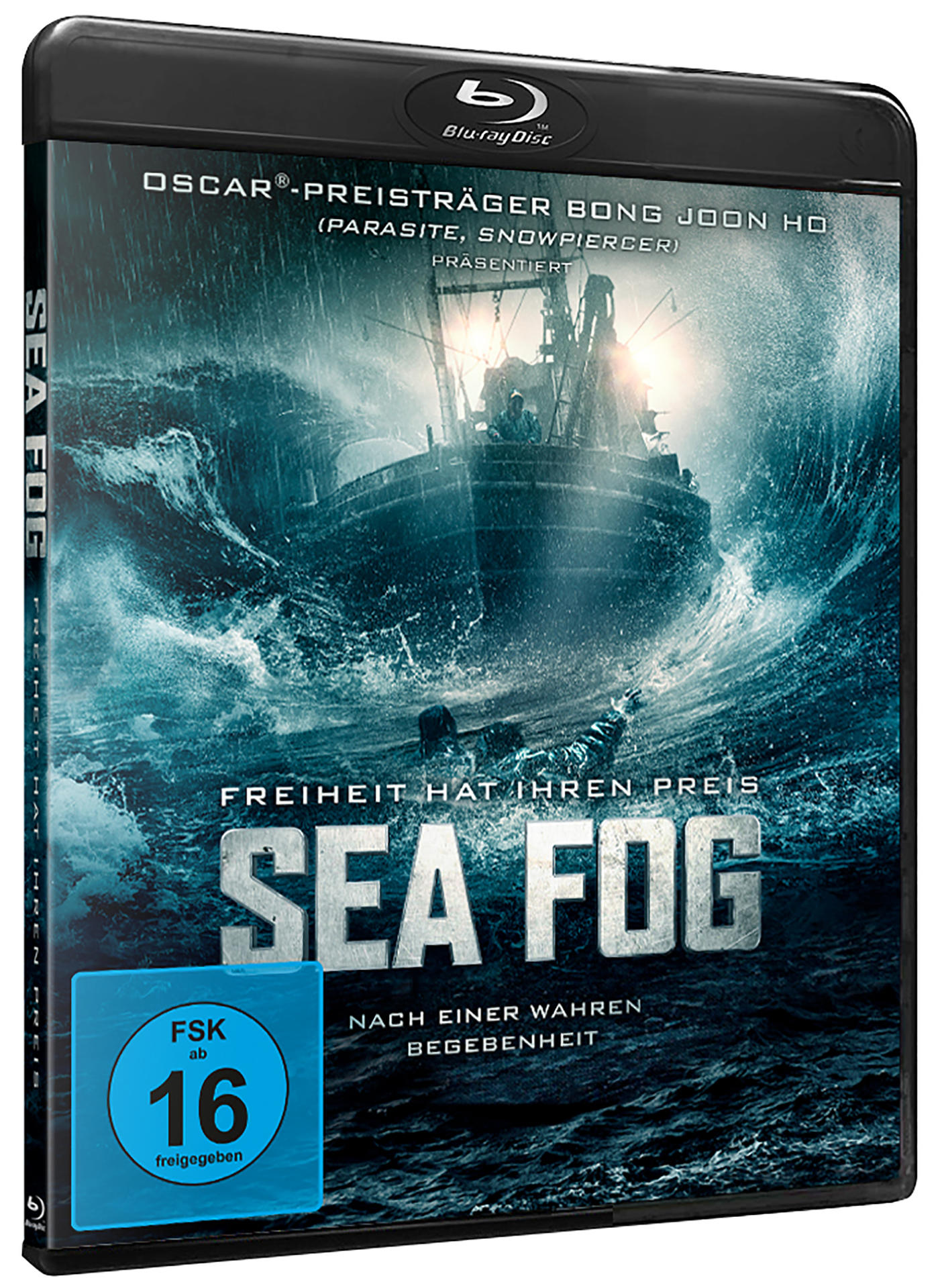 Blu-ray Disc Hülle mit einem Filmplakat. Ein dunkles Schiff in stürmischen Gewässern wird dargestellt.