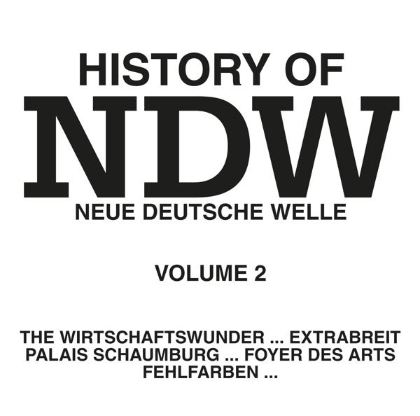 Schwarz-weißer Text auf weißem Hintergrund: Geschichte von NDW, Band 2, Namen von Musikbands.
