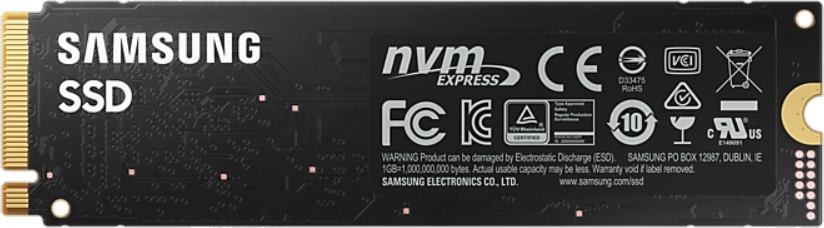 Fekete Samsung SSD meghajtó, több logóval és szöveggel a felületén.