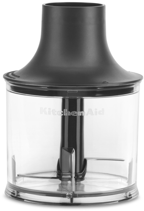 Close-up van een witte KitchenAid staafmixer met een doorzichtige kom.