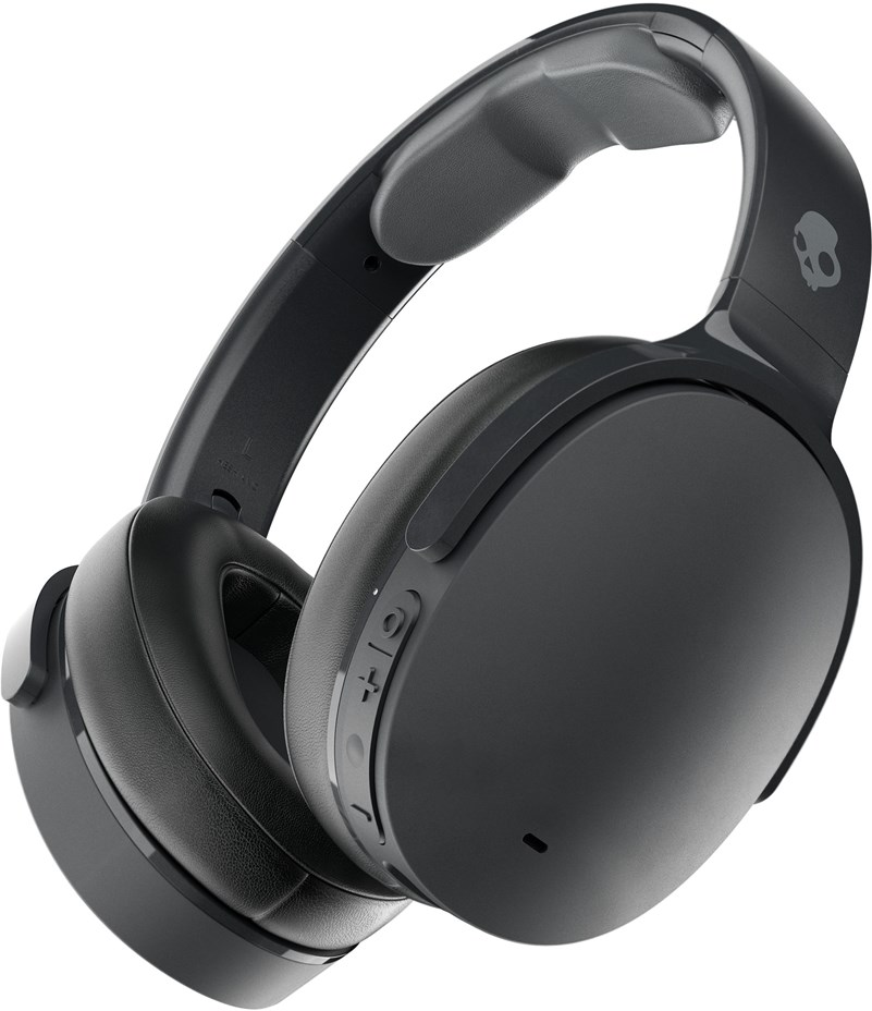 Cuffie Skullcandy nere. Le cuffie sono angolate verso lo spettatore. Il logo del marchio è visibile sul padiglione destro.