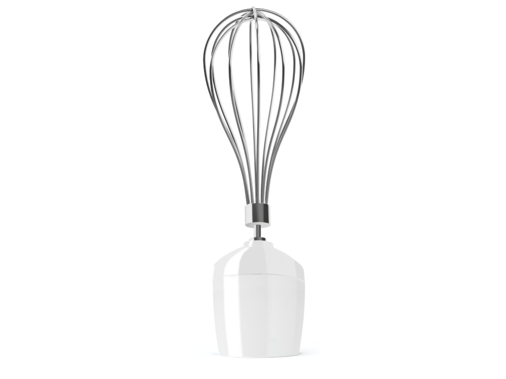 Una batidora de mano blanca con un accesorio de batidor. Fondo blanco.