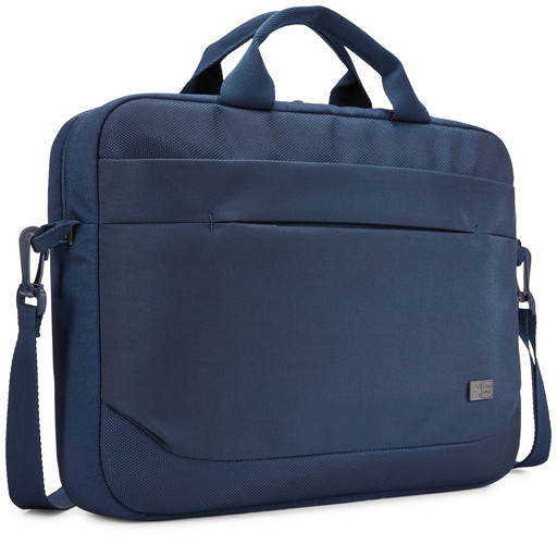 Sötétkék Case Logic laptop táska vállpánttal és fogantyúval.