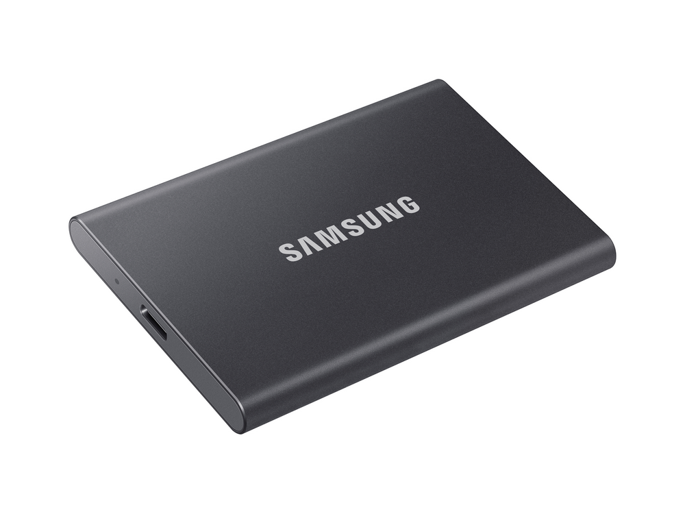 Disco duro externo negro de Samsung. Forma rectangular con el logotipo de Samsung en la parte superior. Diseño elegante.